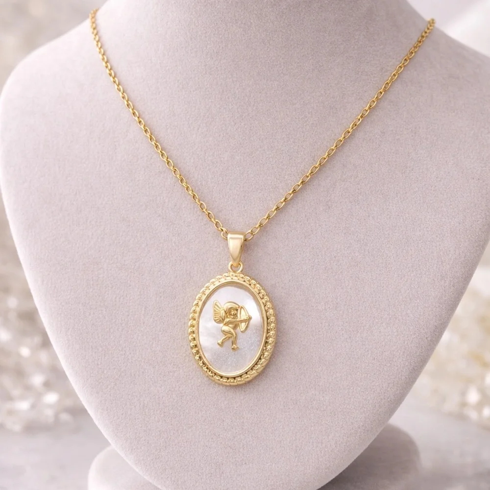 MOTHER OF PEARL NECKLACE